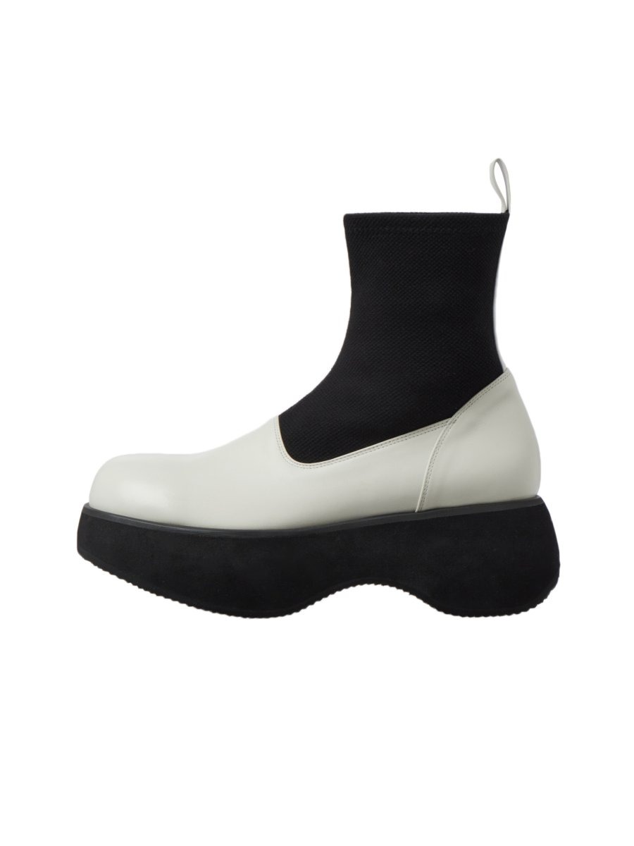 [TheOpen Product] ROUND SQUARE PLATFORM BOOTS - WHITE